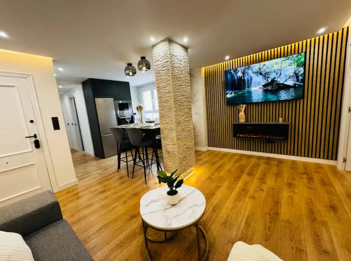 Living room of Apartments for rent in Zaragoza  with Air Conditioner, Heating and Parquet flooring