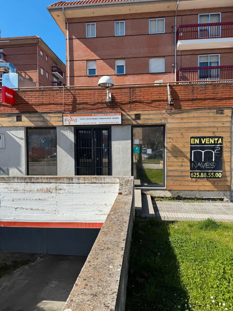 Exterior view of Premises for sale in Salamanca Capital