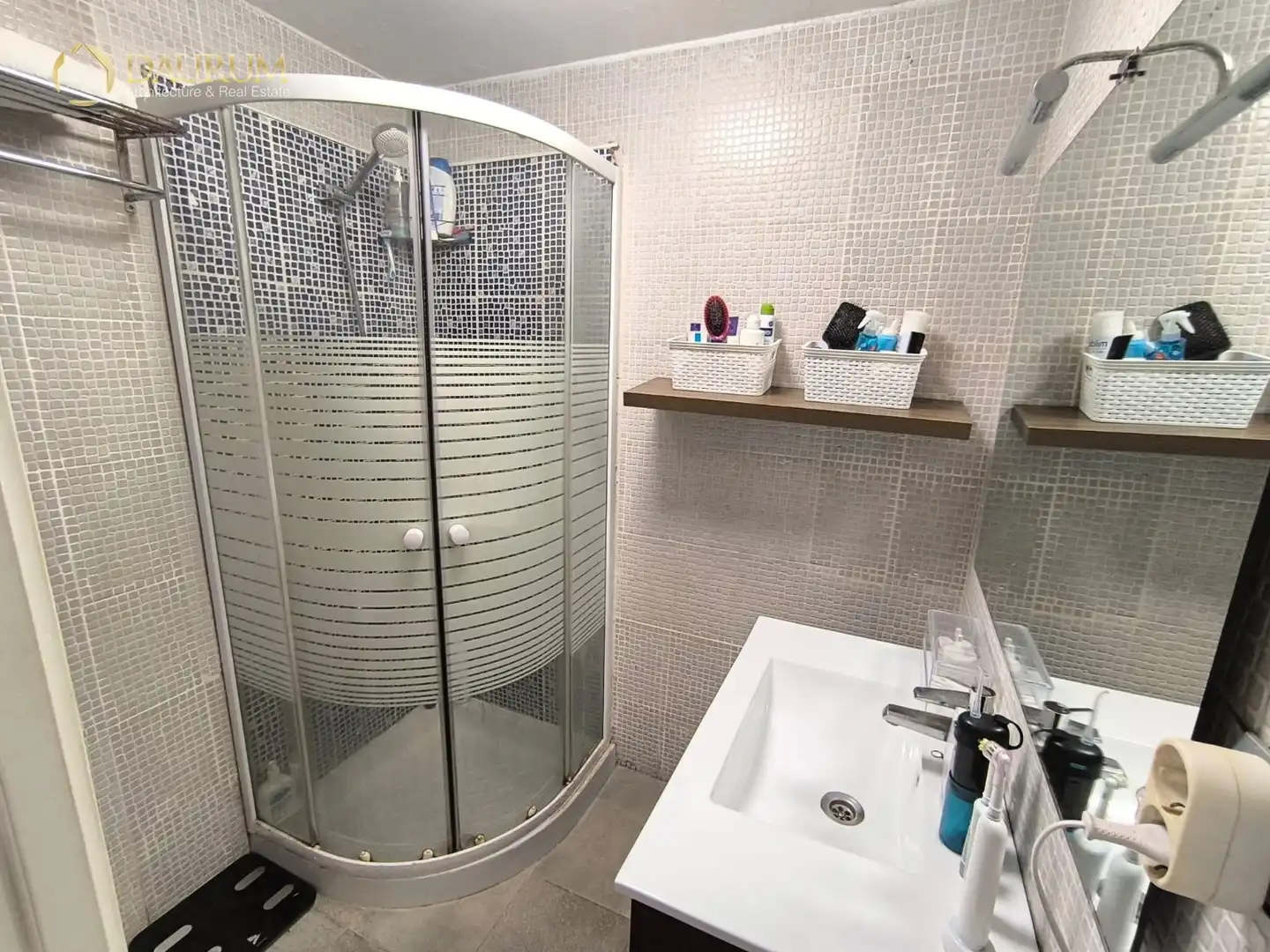 Bathroom of Detached homes for sale in El Campello  with Air Conditioner, Terrace and Swimming Pool