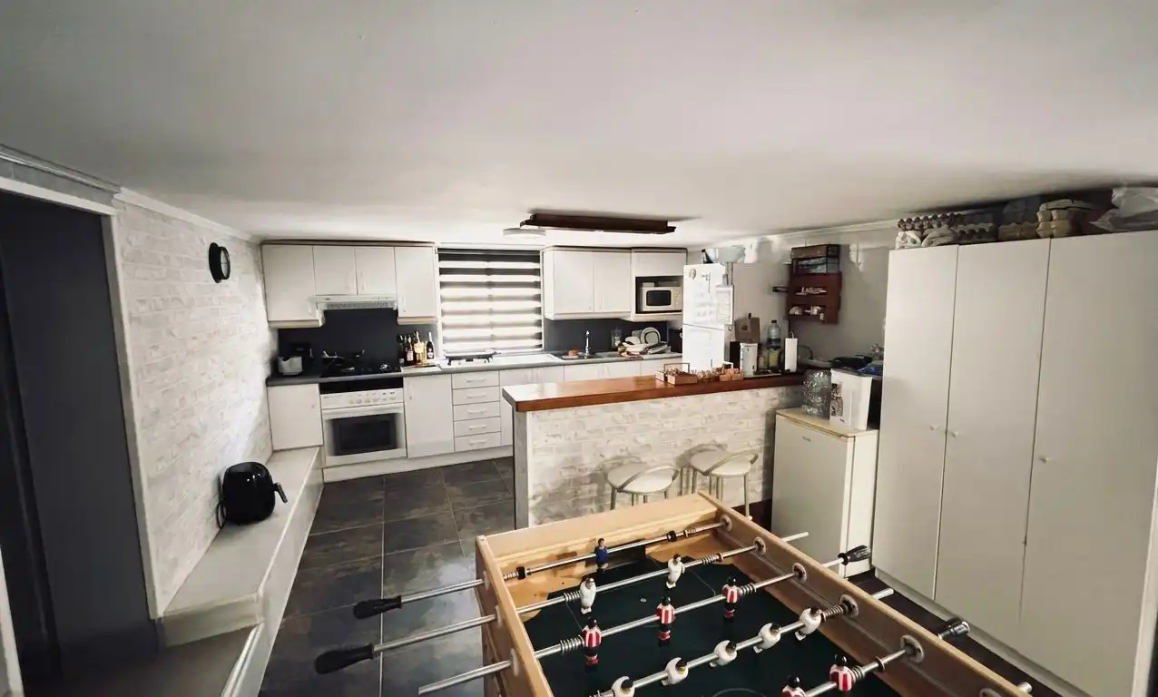 Cocina de Casa o chalet en venta en El Casar de Escalona con Aire acondicionado, Calefacción y Jardín privado