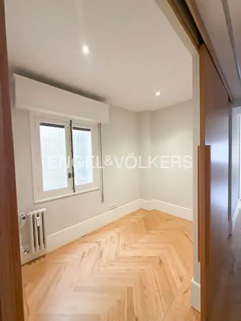 Habitación de Piso de alquiler en Madrid con Aire acondicionado, Calefacción y Parquet