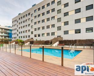 Swimming pool of Flat for sale in Esplugues de Llobregat  with Heating, Terrace and Community pool