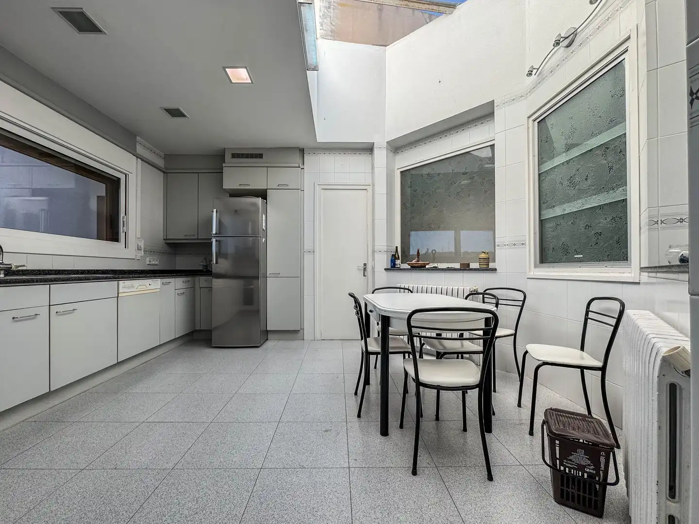 Detached house with terrace for sale in carrer Font de Nerola, imagen 5