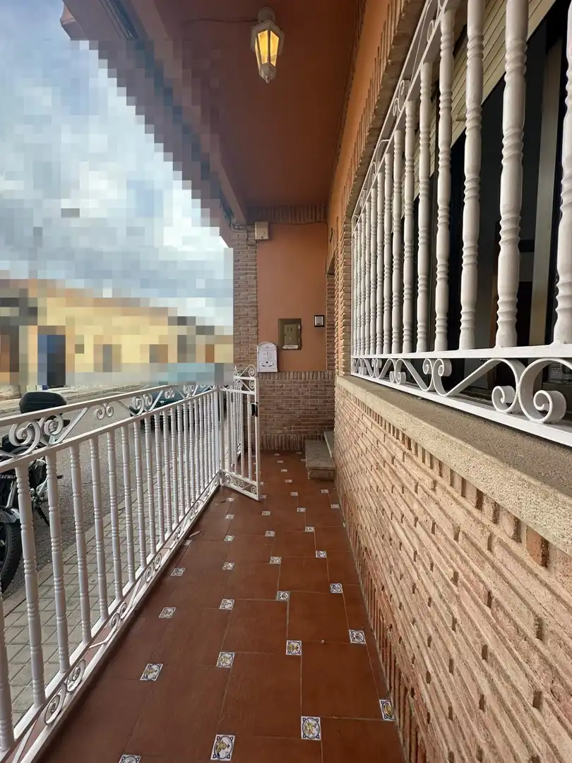 House for sale in Valdepeñas, imagen 3