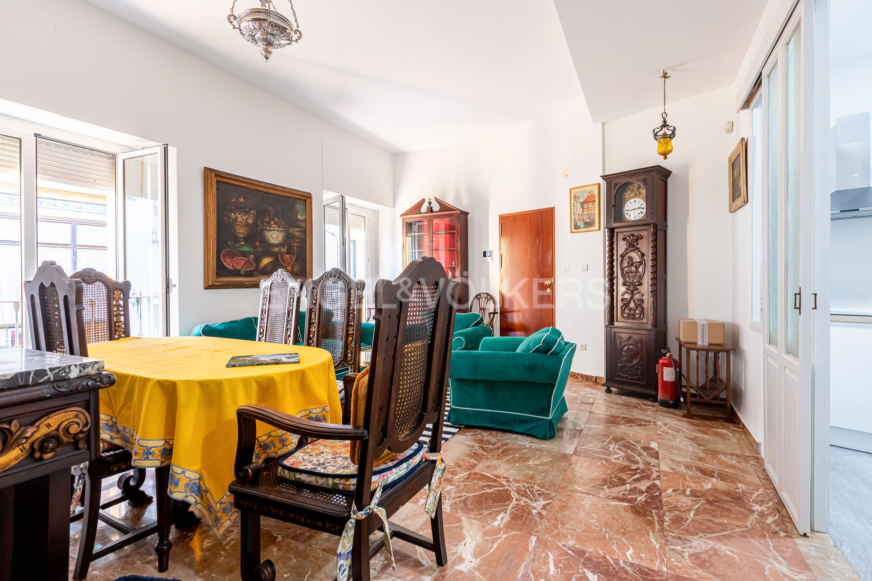 Sala d'estar de Apartament de lloguer en  Sevilla Capital amb Aire condicionat i Calefacció