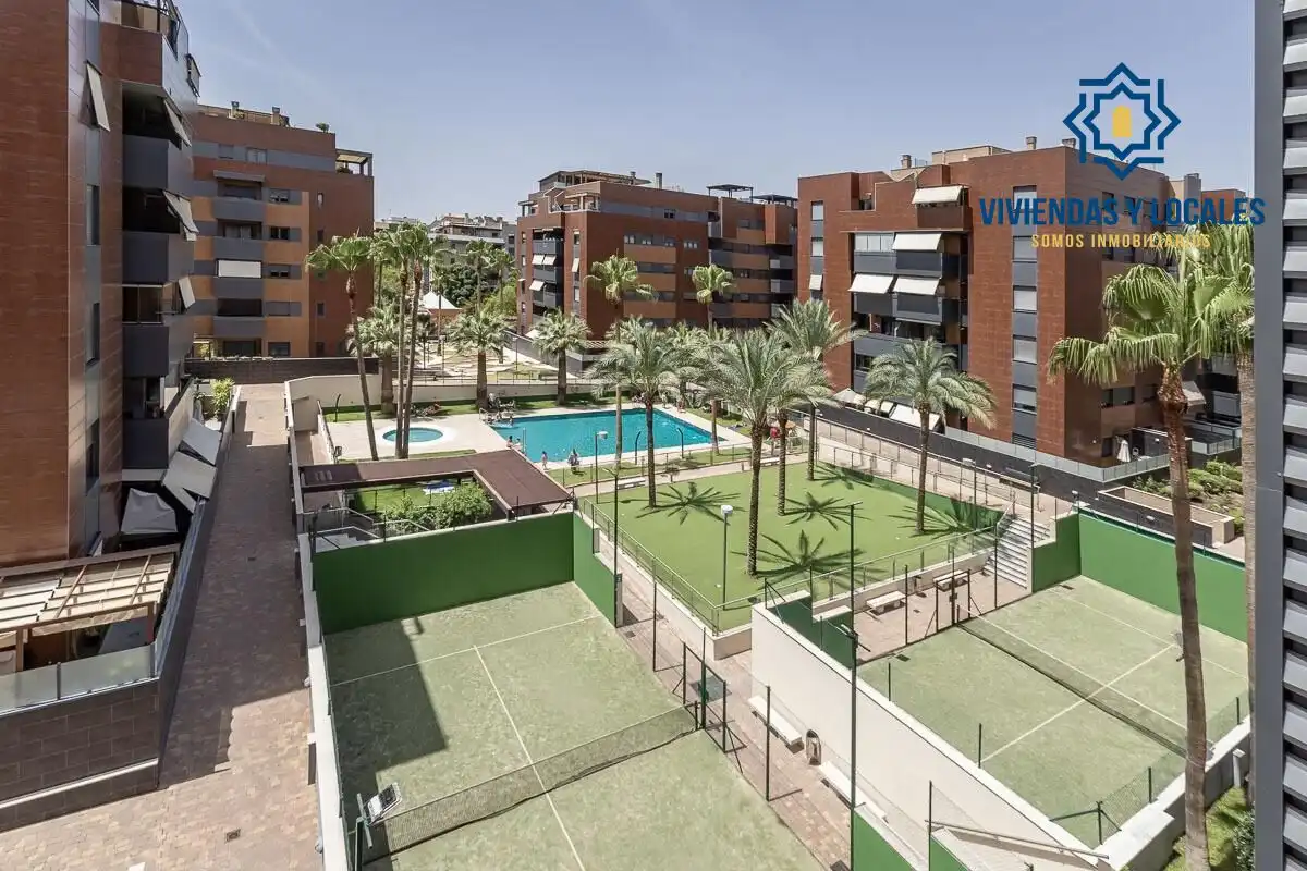 Flat with pool for sale in Ronda