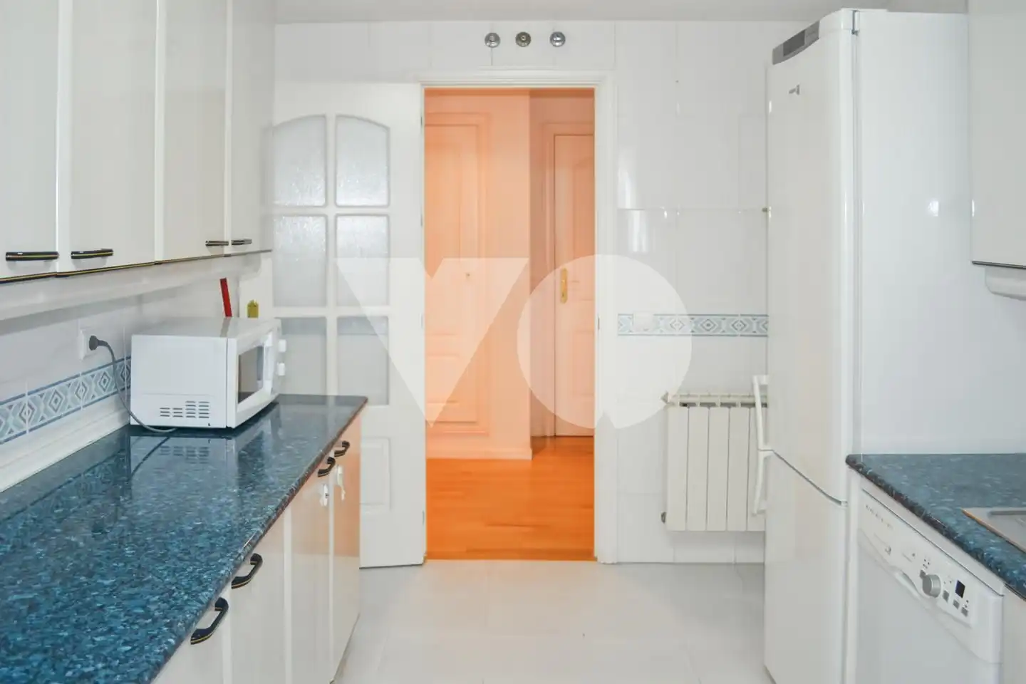 Kitchen of Flat for sale in Torrejón de Ardoz  with Heating and Swimming Pool