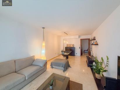 Living room of Flat for sale in Mataró  with Air Conditioner, Heating and Balcony