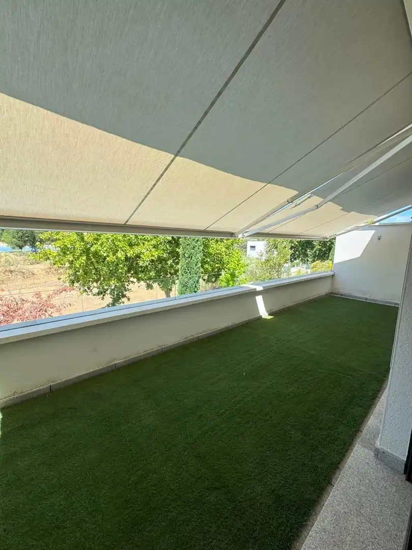 Terrassa de Casa adosada de lloguer en Boadilla del Monte amb Aire condicionat, Calefacció i Jardí privat