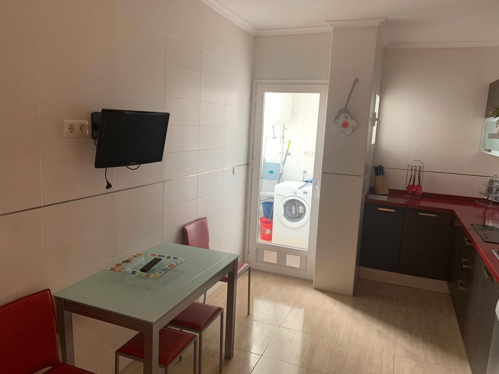 Kitchen of Flat for sale in La Unión  with Heating, Parquet flooring and Oven