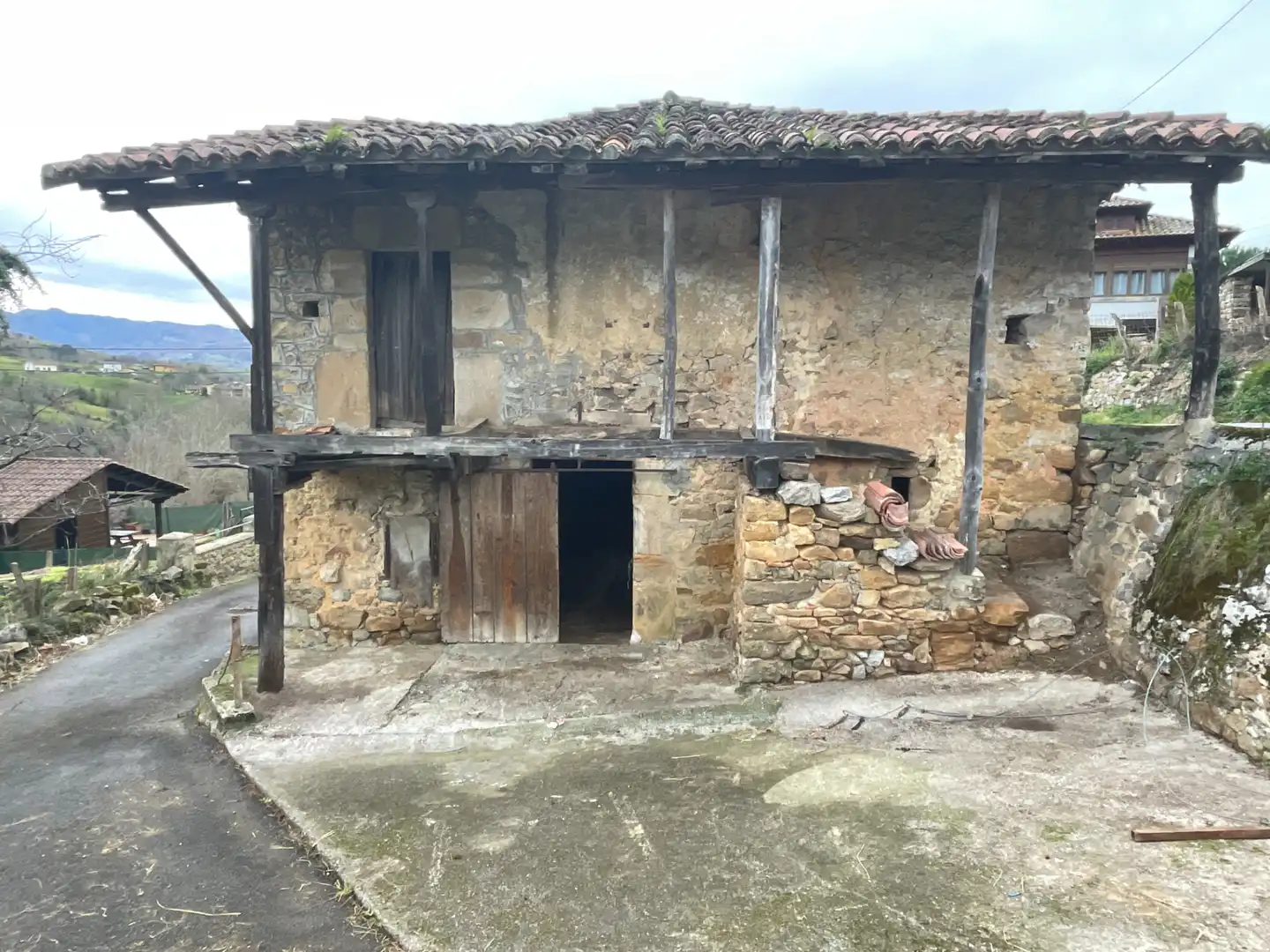 Vista exterior de Finca rústica en venda en Piloña