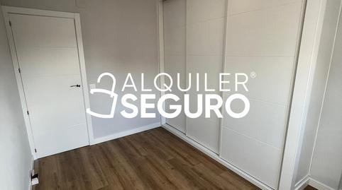 Photo 5 of Flat to rent in Mequinenza, Canillejas, Madrid