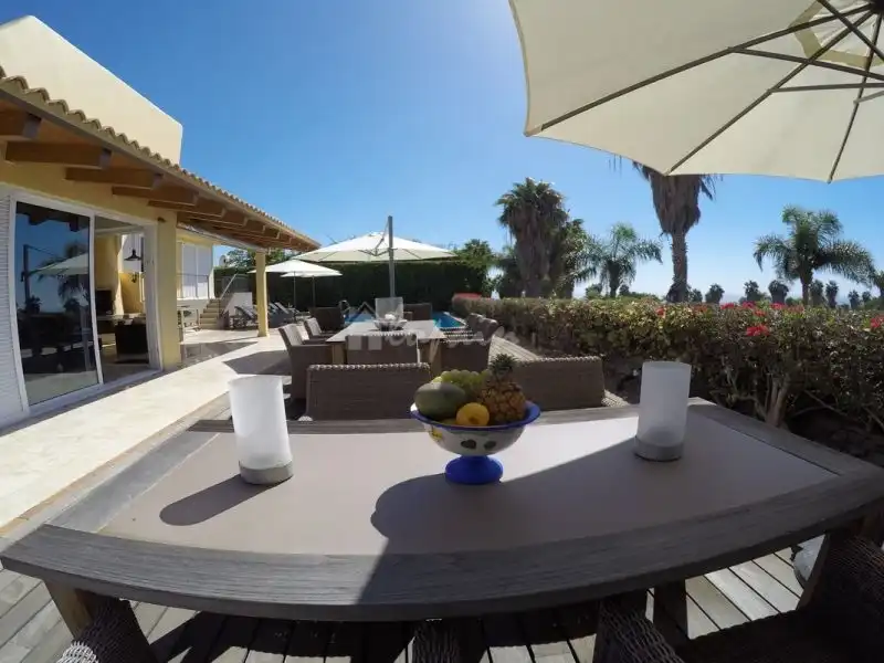Apartamento en venta en La Caleta
