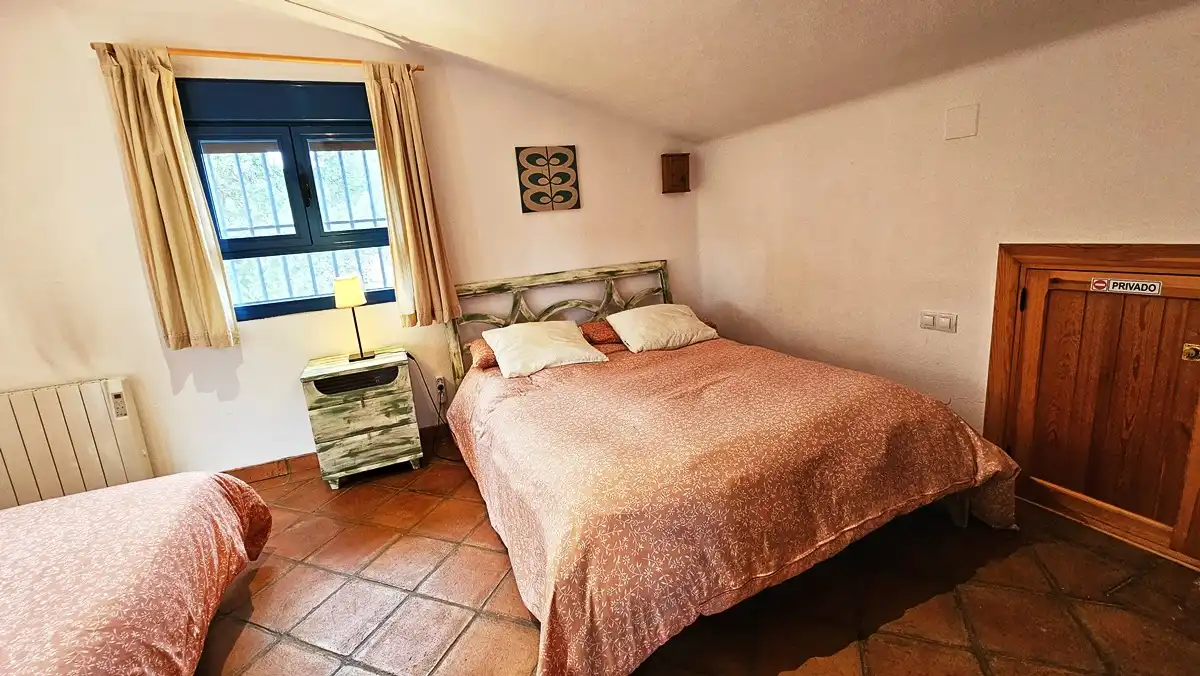 Habitación de Finca rústica en venta en Santa Ana la Real con Calefacción, Jardín privado y Terraza