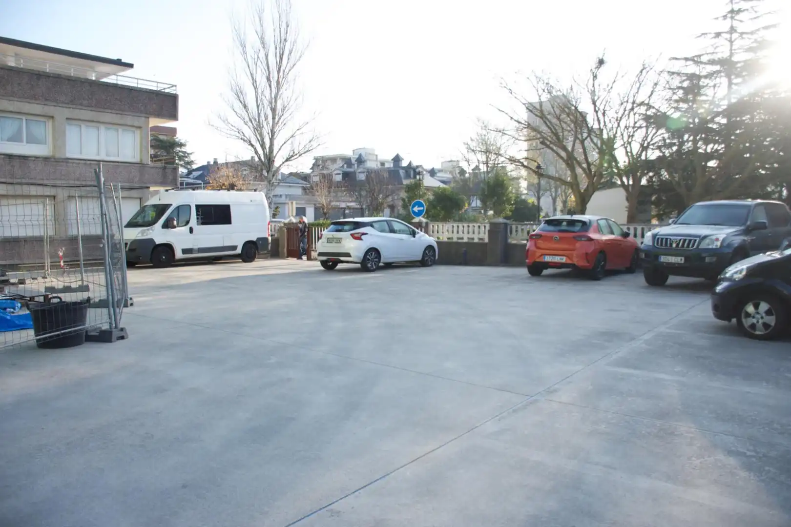 Parking of Commercial properties for sale in Laredo