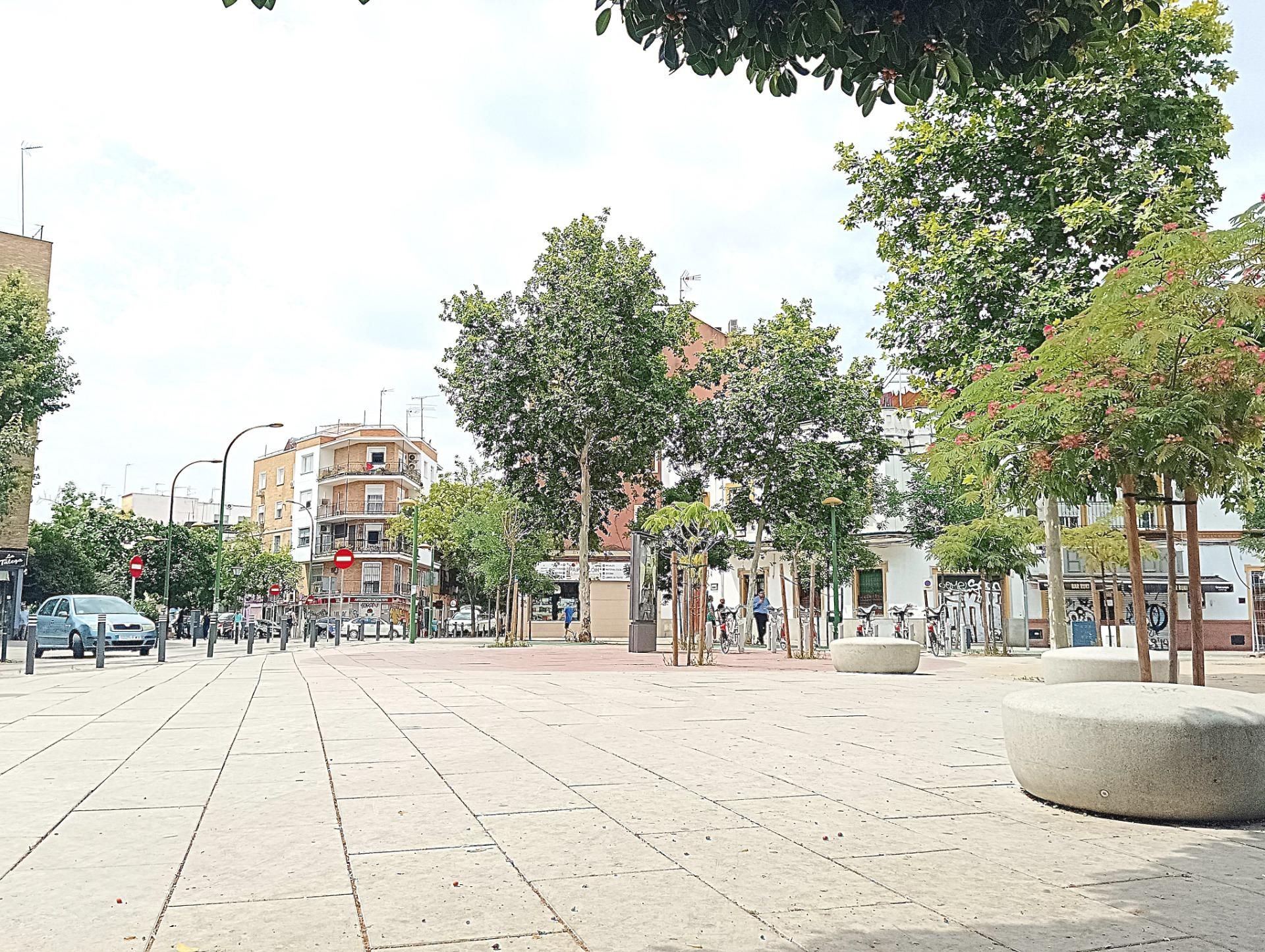 Exterior view of Flat for sale in  Sevilla Capital  with Air Conditioner