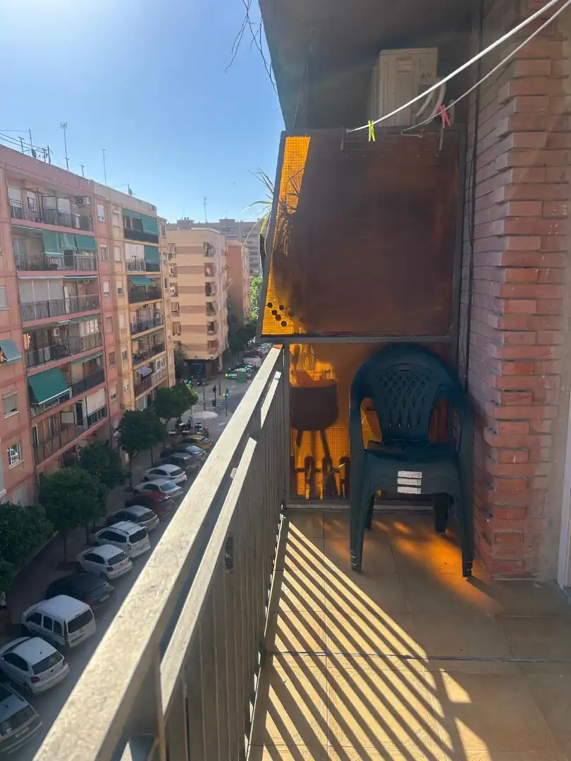 Terrassa de Pis de lloguer en Valencia amb Aire condicionat, Moblat i Forn