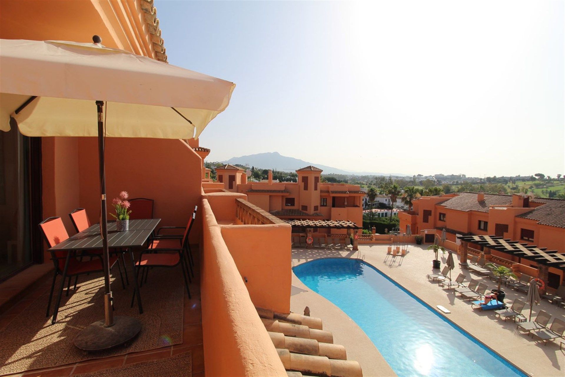 Terrassa de Apartament en venda en Estepona amb Aire condicionat