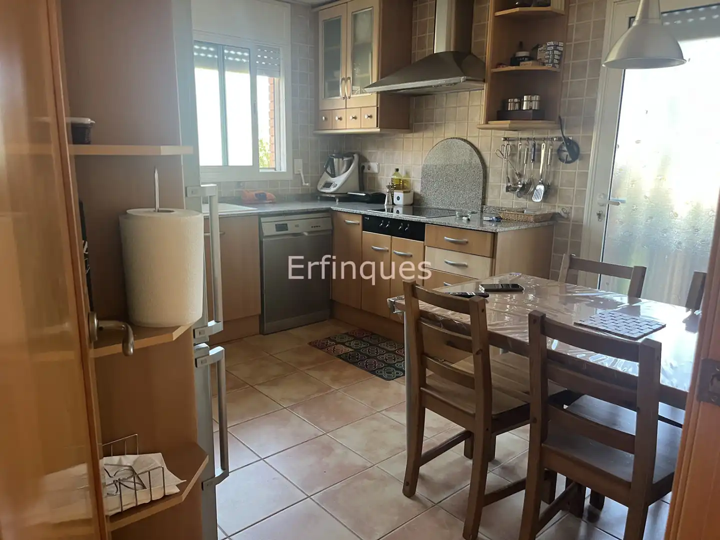 Cocina de Casa o chalet en venta en Rubí con Aire acondicionado, Calefacción y Jardín privado