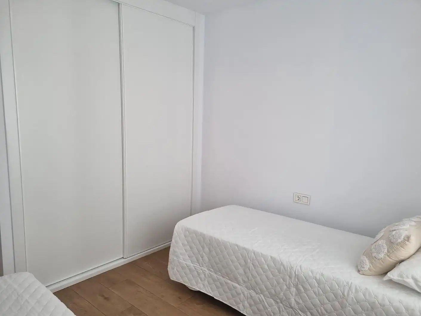 Habitación de Apartamento en venta en Torrox con Aire acondicionado, Calefacción y Terraza