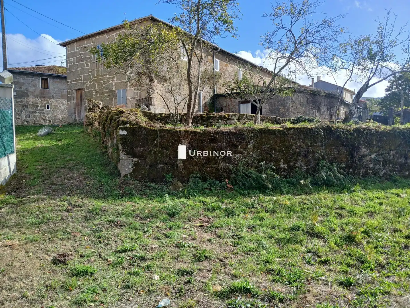 Finca rústica en venda a Porqueira