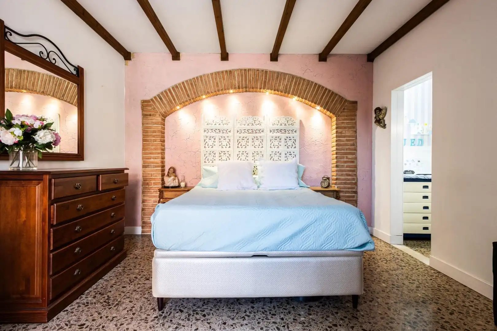 Habitación de Casa o chalet en venta en Terrassa con Aire acondicionado, Calefacción y Jardín privado