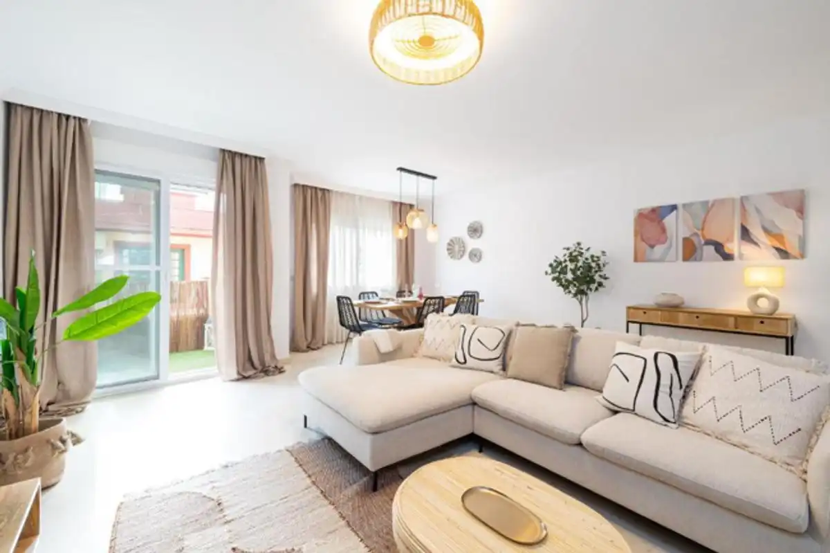 Wohnung mit Terrasse zum Verkauf in Av. Juan Gómez Juanito