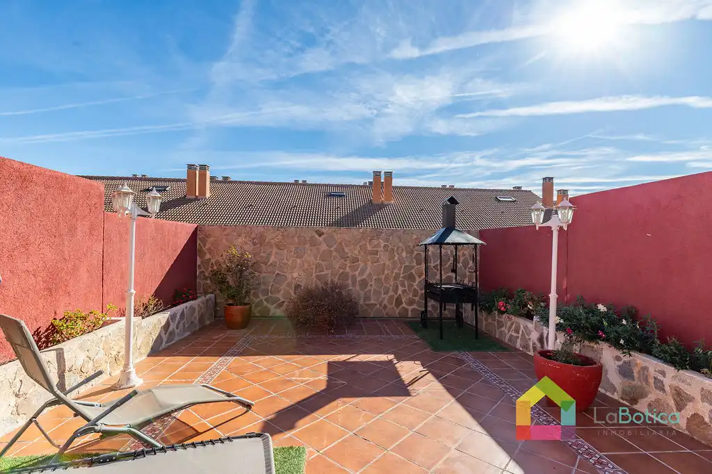 Terrace of Detached homes for sale in Toledo  with Air Conditioner, Heating and Terrace