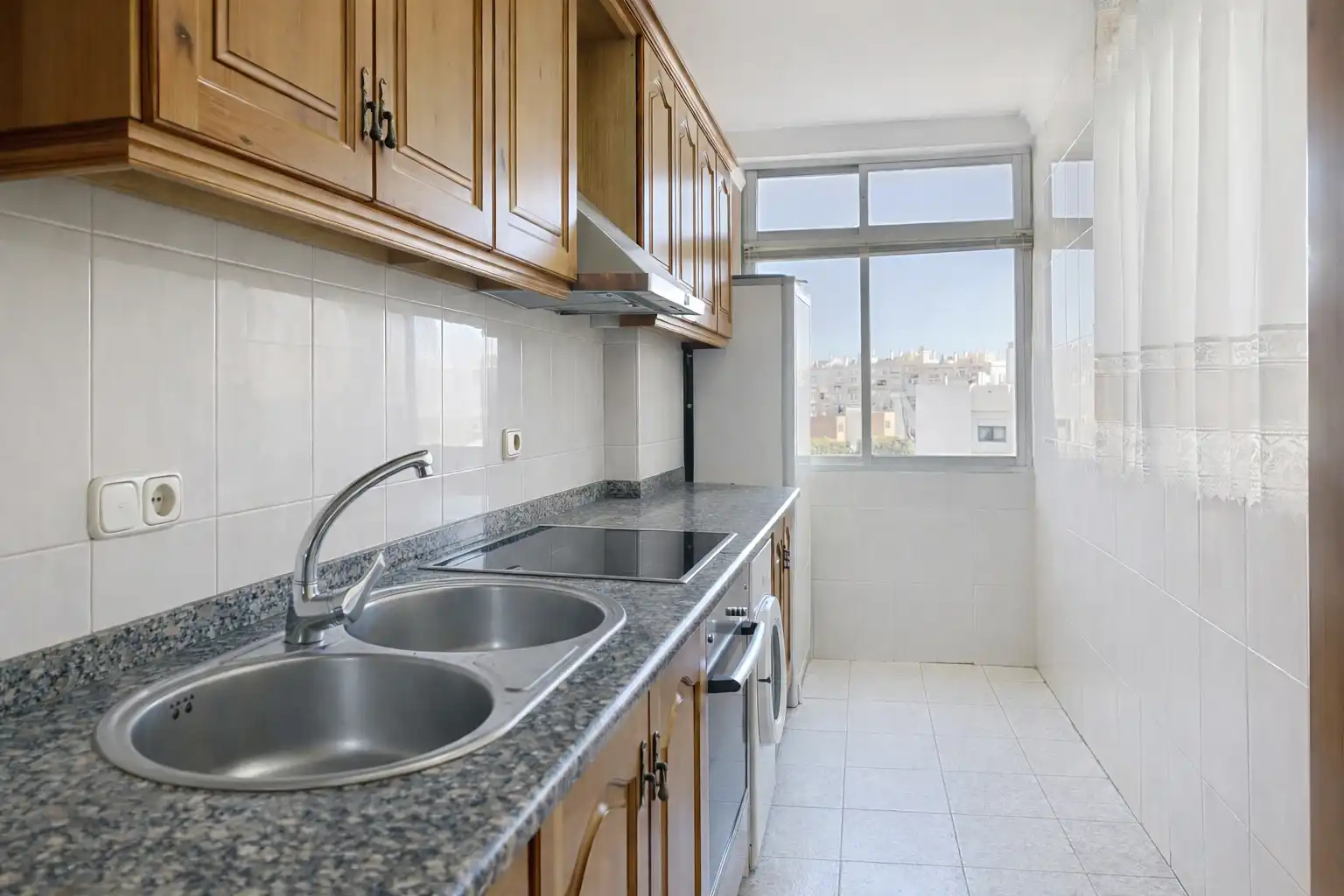 Apartament amb terrassa en venda a Estepona Pueblo, imagen 16