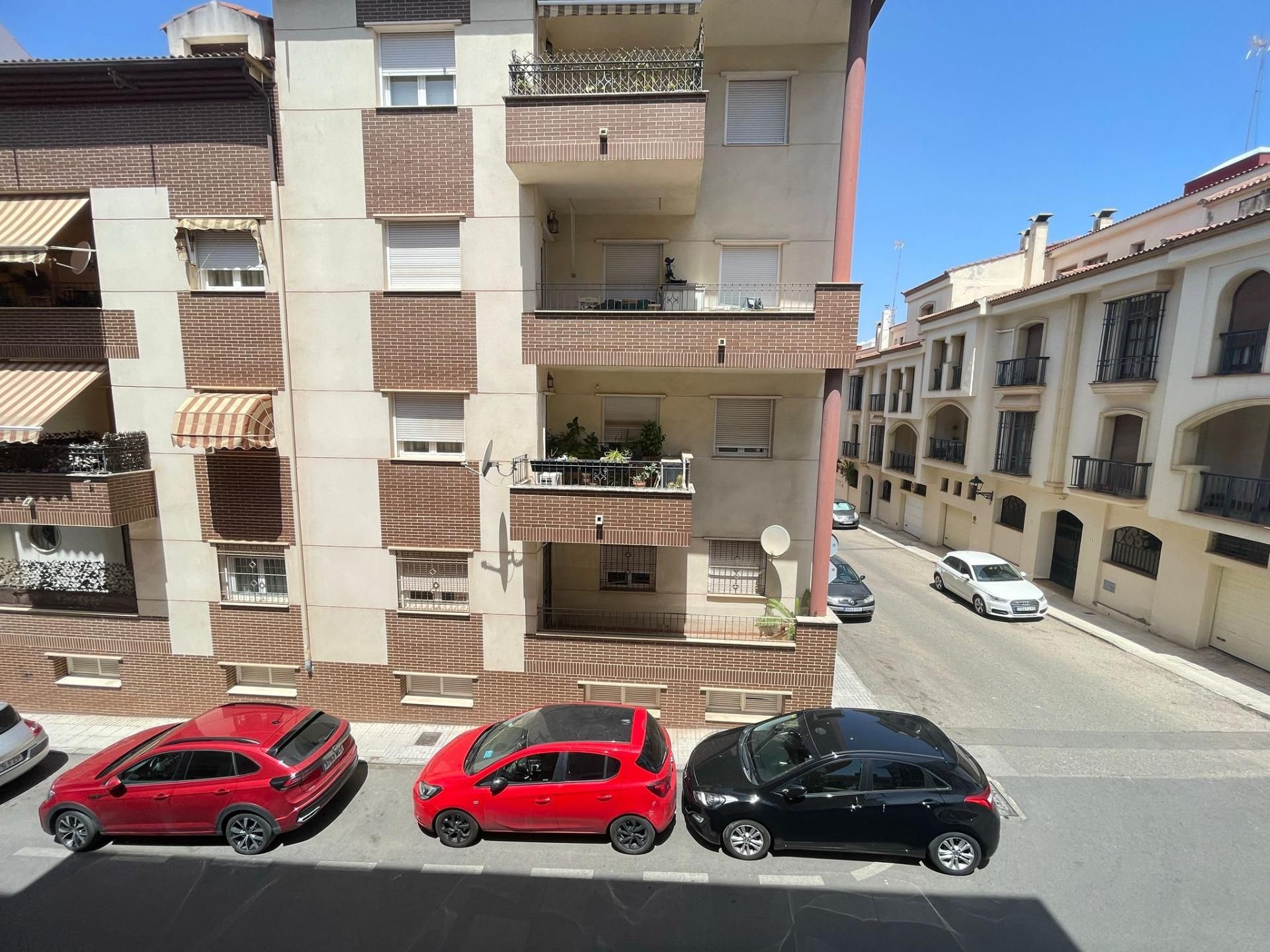 Vista exterior de Pis en venda en Linares