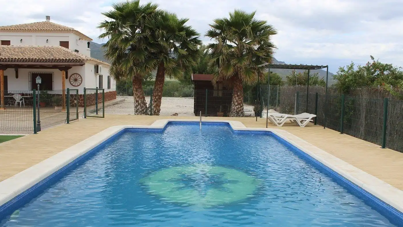 Xalet amb terrassa en venda a Hornillos, imagen 3