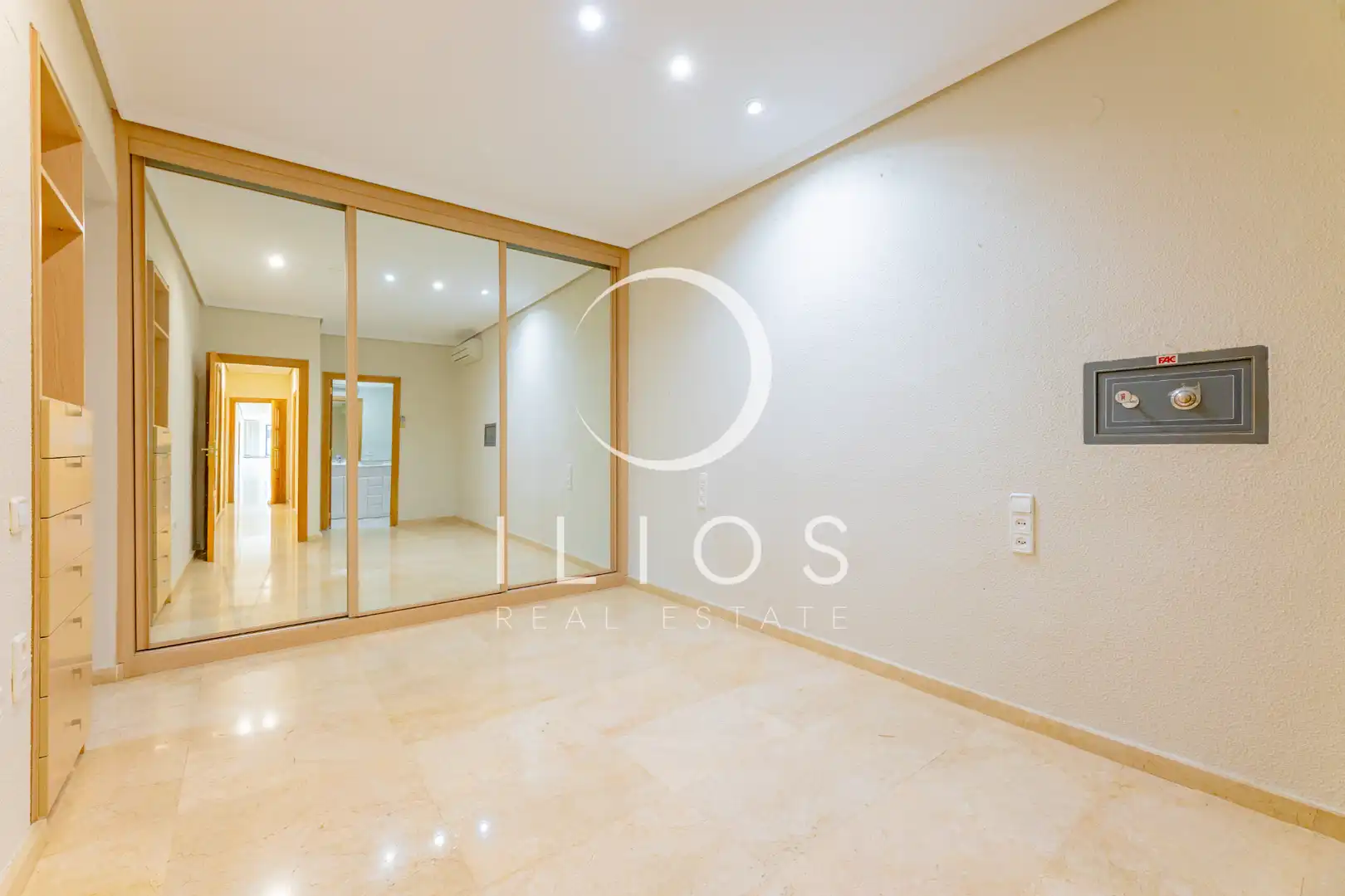 Casa o xalet de lloguer en Sagunto / Sagunt amb Aire condicionat, Calefacció i Jardí privat