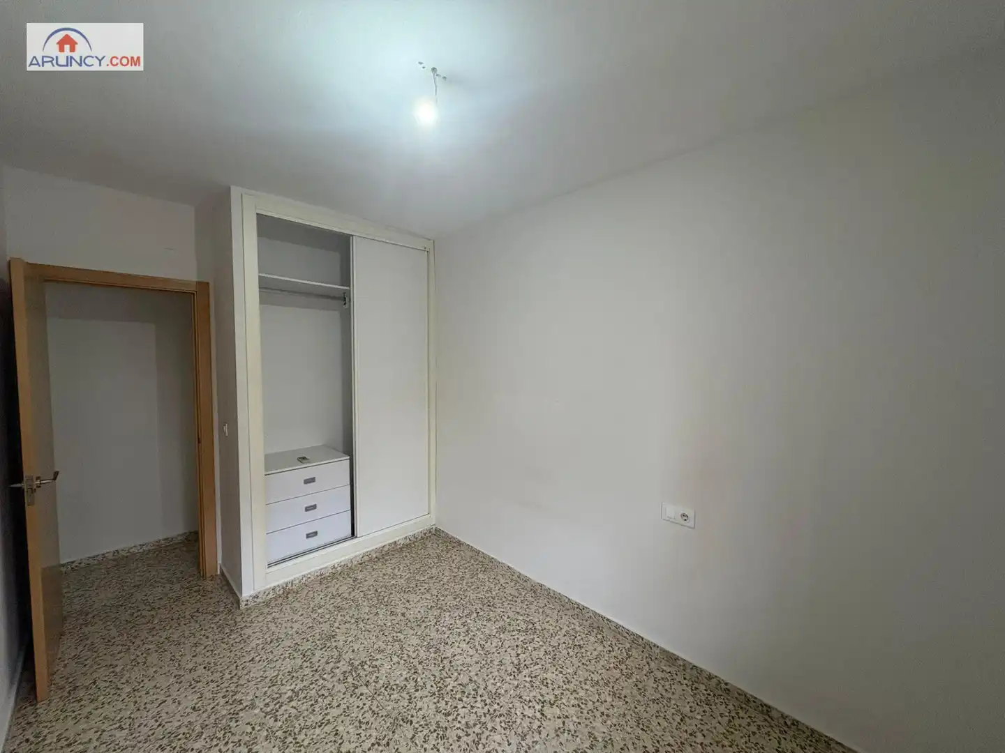 Habitación de Piso de alquiler en Sevilla con Aire acondicionado y Balcón