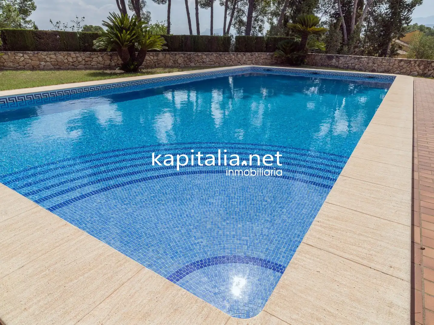 Piscina de Casa o xalet en venda en Ontinyent amb Calefacció, Jardí privat i Traster