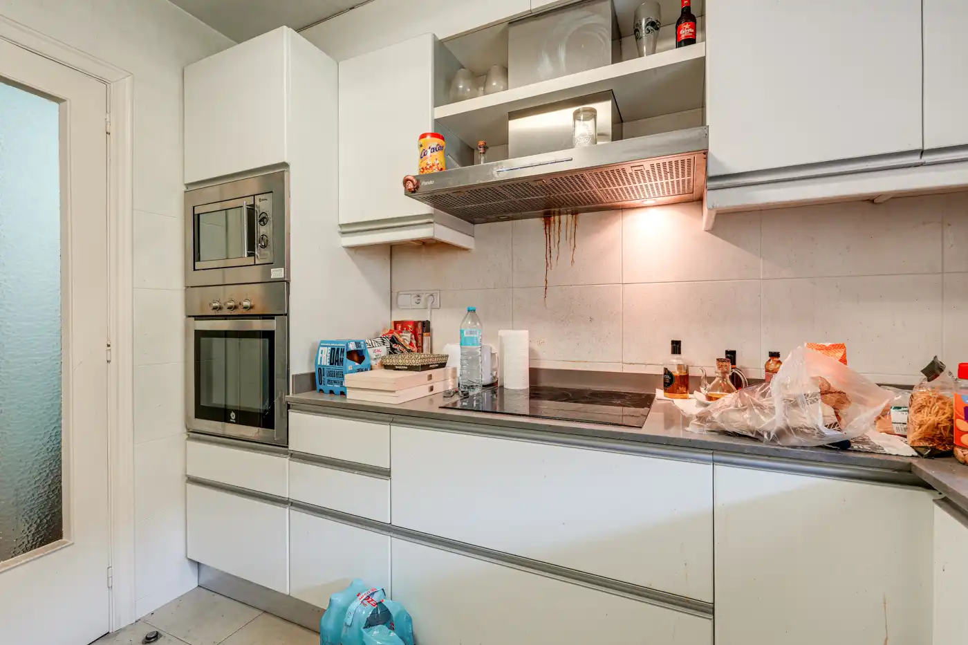 Kitchen of Flat for sale in Terrassa  with Terrace and Furnished