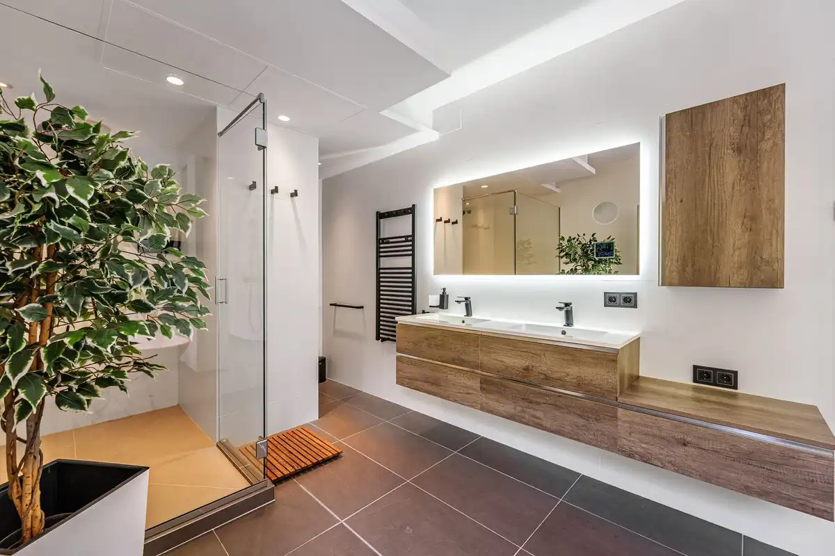 Baño de Casa o chalet en venta en Marbella con Terraza y Piscina