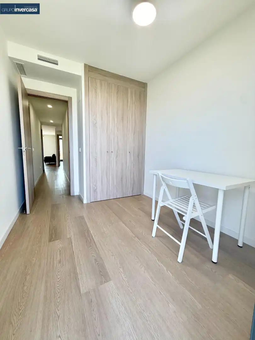 Schlafzimmer von Wohnung zur Miete in Quart de Poblet mit Klimaanlage, Abstellraum und Möbliert