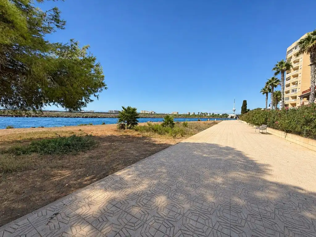 Apartament amb piscina en venda a Calle Vicente Molina-La Manga, imagen 22