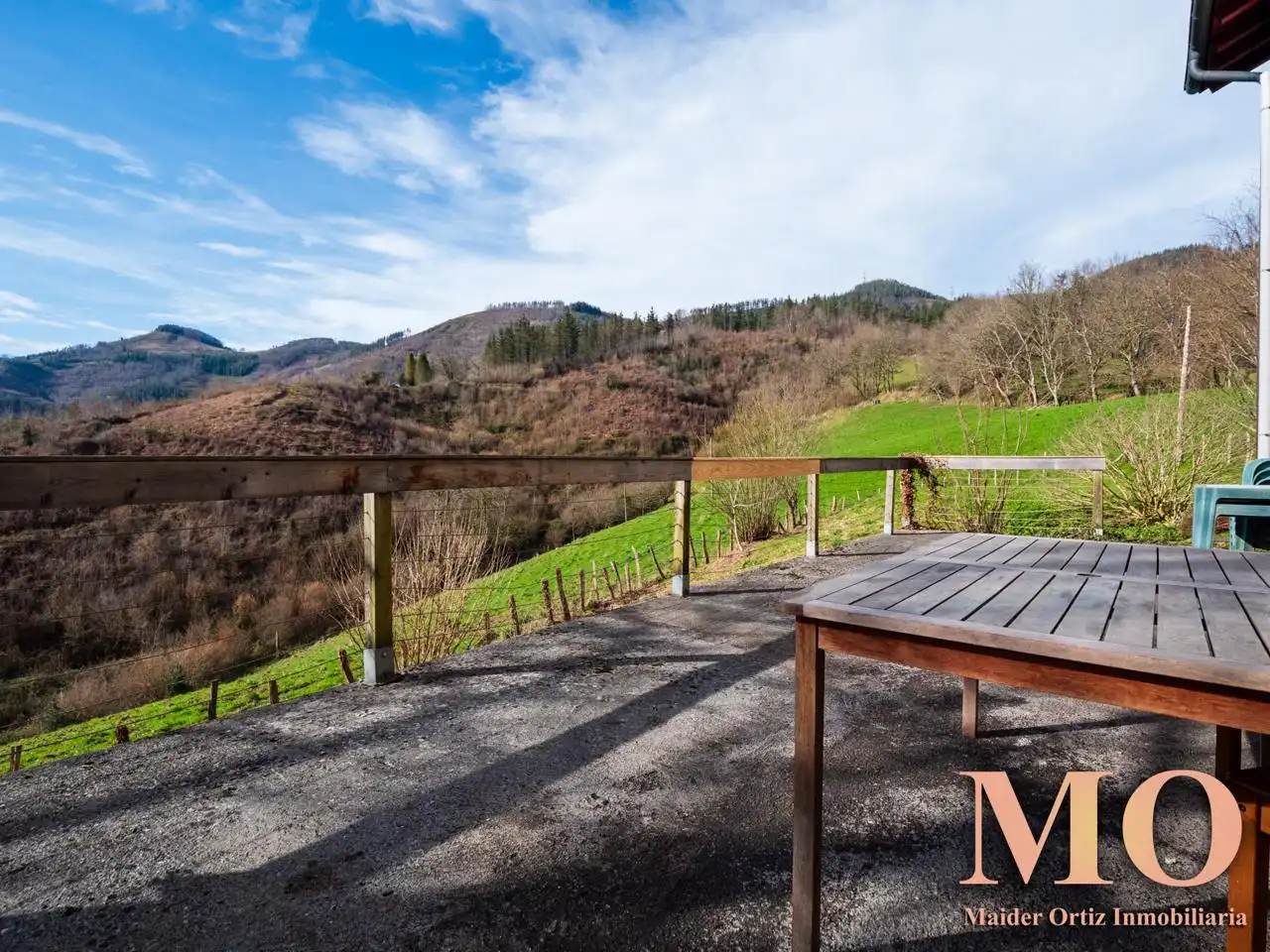 Terrasse von Country house zum Verkauf in Bergara mit Heizung, Privatgarten und Terrasse