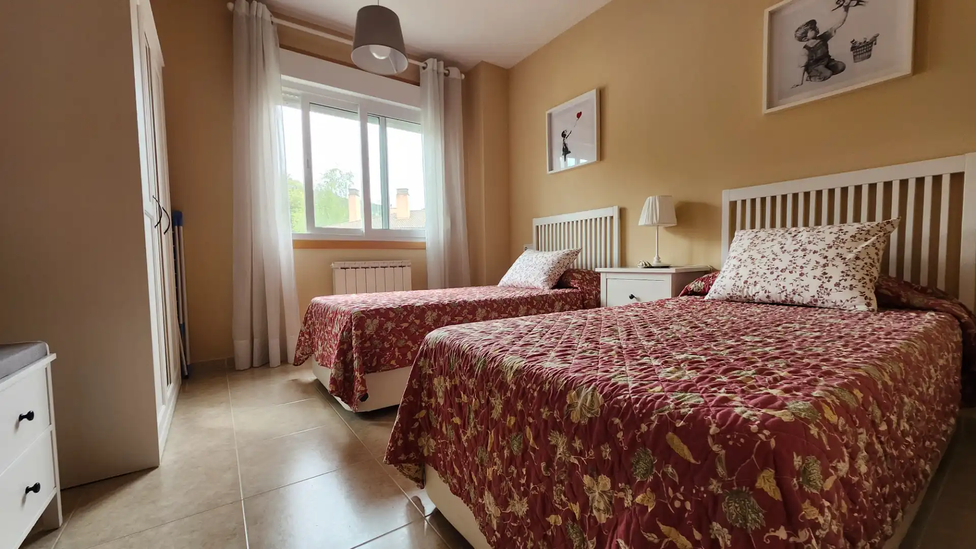 Habitación de Piso en venta en Miño con Calefacción y Trastero