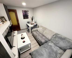 Living room of Flat for sale in  Madrid Capital  with Heating