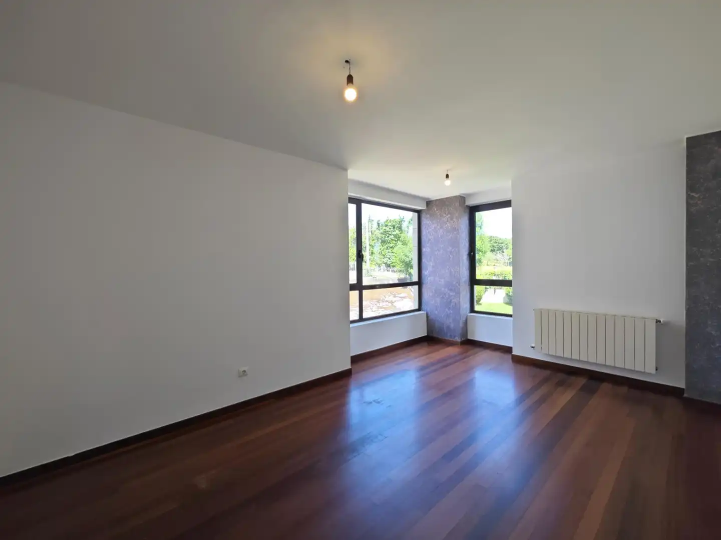 Dormitori de Apartament en venda en Reocín amb Parquet