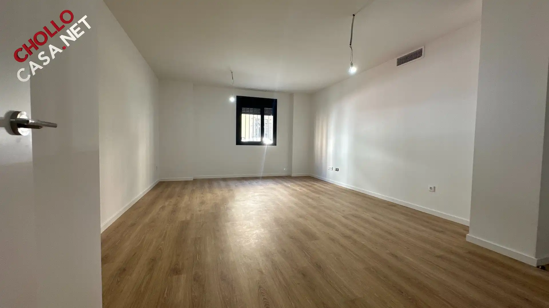 Wohnung zum Verkauf in Málaga mit Klimaanlage, Heizung und Parkett