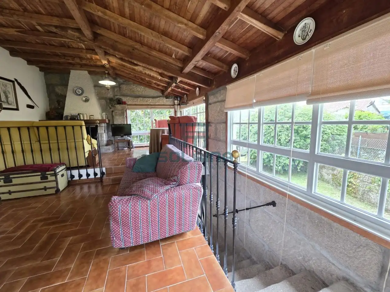 Sala d'estar de Casa o xalet en venda en Ourense Capital  amb Calefacció i Jardí privat