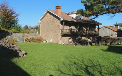 Exterior view of House or chalet for sale in Avilés  with Balcony