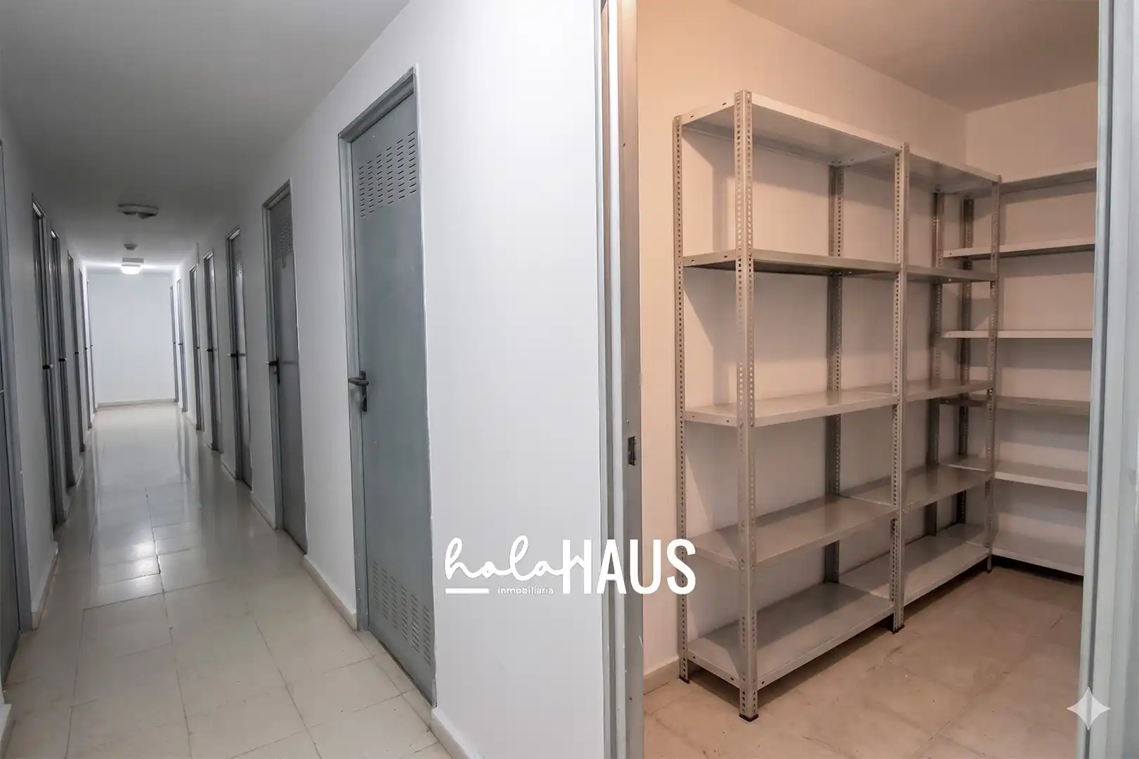 Flat for sale in Madrid  with Air Conditioner, Heating and Storage room