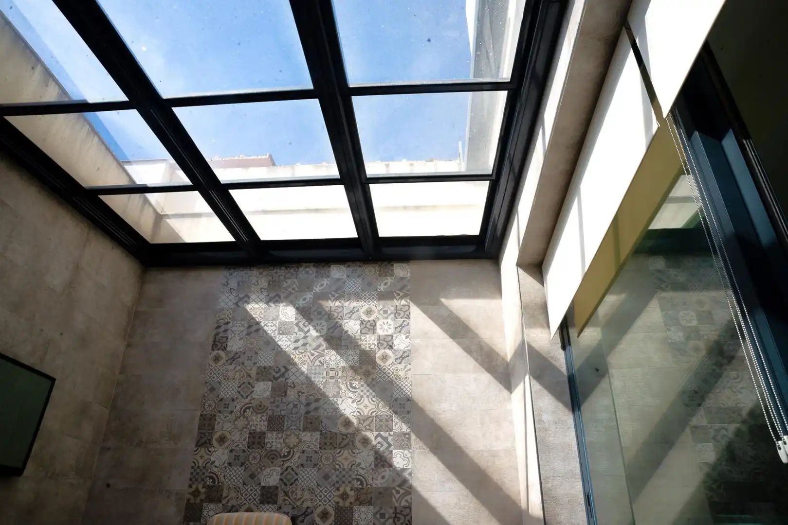 Casa adosada en venta en Camas con Terraza y Trastero