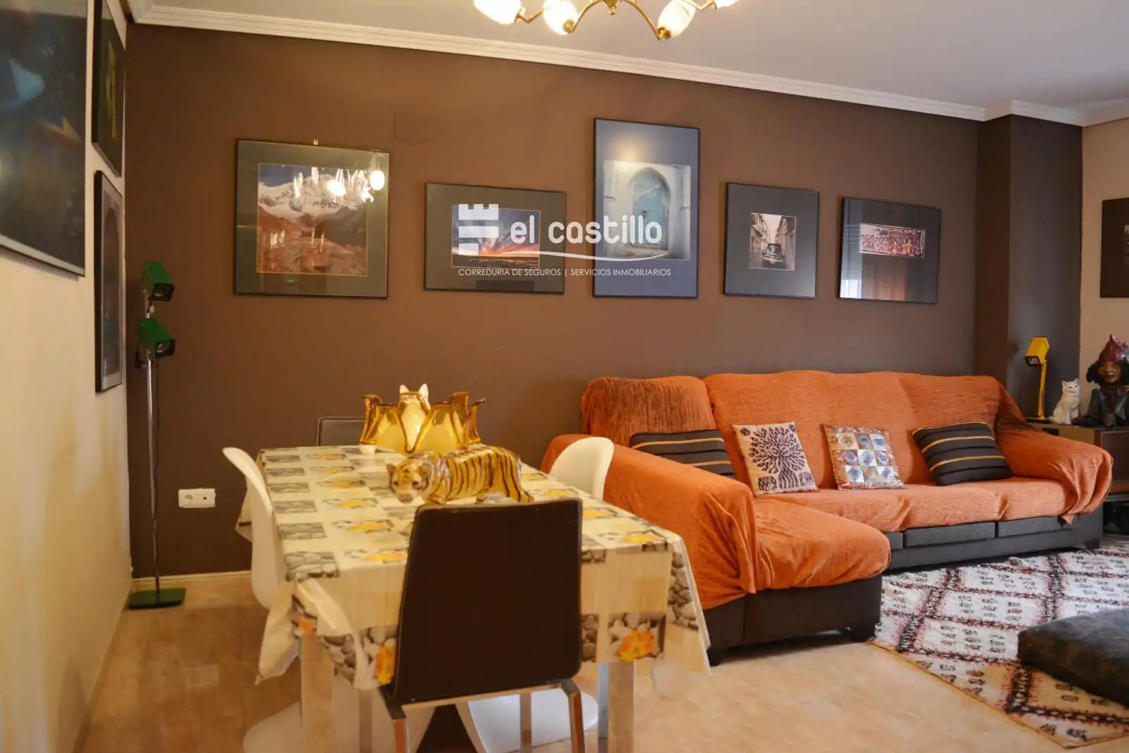 Sala de estar de Piso en venta en Sotillo de la Adrada con Calefacción, Terraza y Balcón