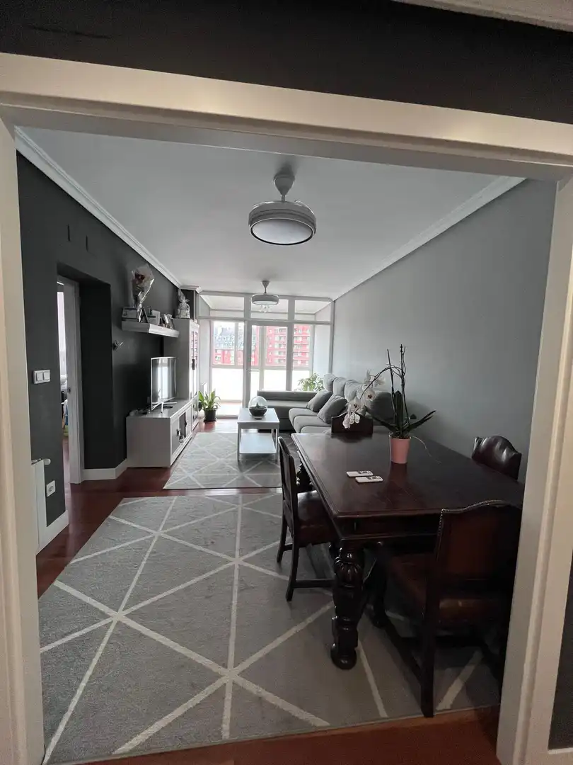 Piso con terraza en venta en Juan de Garay Kalea