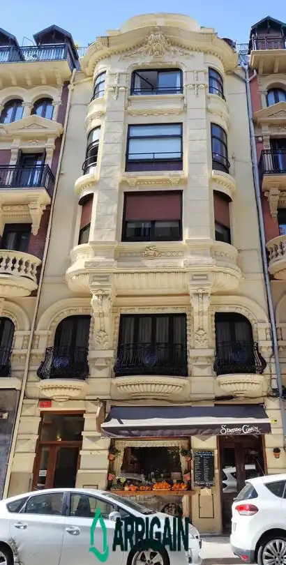 Vista exterior de Local en venta en Donostia - San Sebastián  con Aire acondicionado
